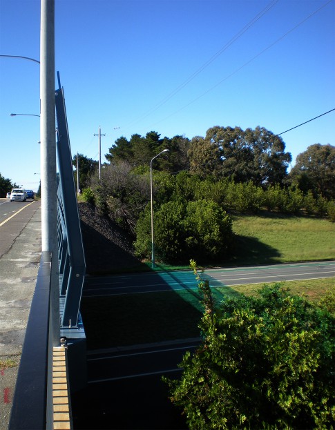 KentStSideProfileBlueGlow